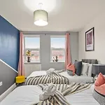 Stylish Penthouse - Private Rooftop * Bristol