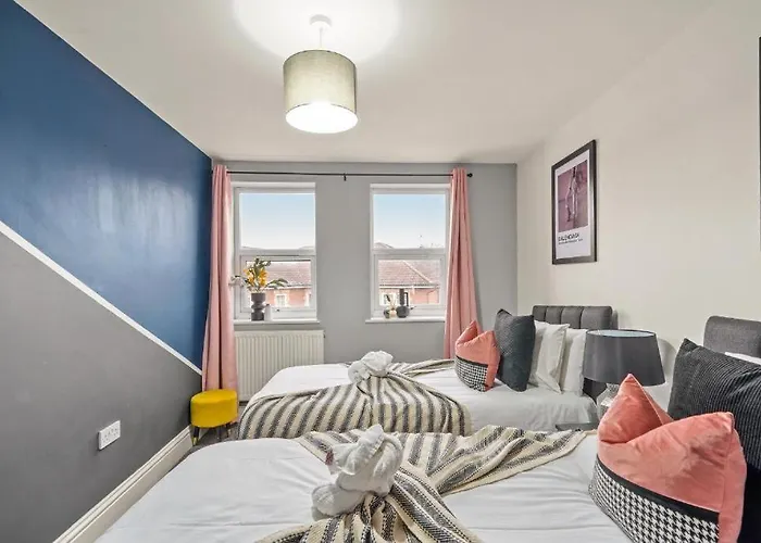 Stylish Penthouse - Private Rooftop * Bristol